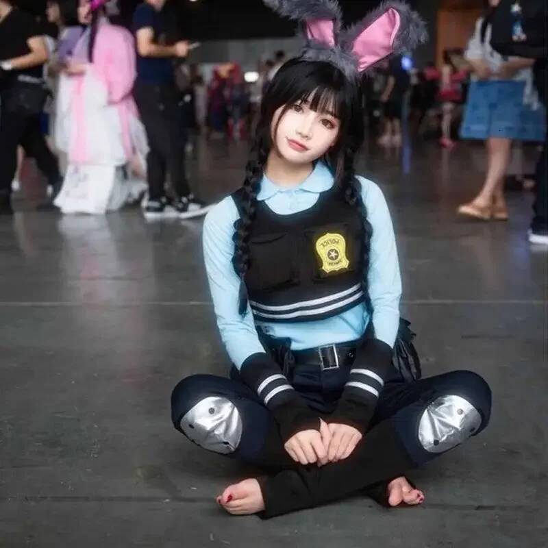 Disney Zootopia Costume Anime Figure Nick Fox Woody Cartoon Cosplay Rabbit Judy Police Officer Halloween Chr