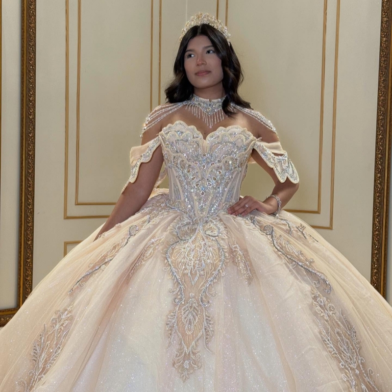 Light Champagne Shiny Quinceanera Dresses Ball Gown Off The Shoulder Applique Lace Beading Crystal Bow Tull Corset Tull Sweet 16 Dress Vestidos 15 Ano