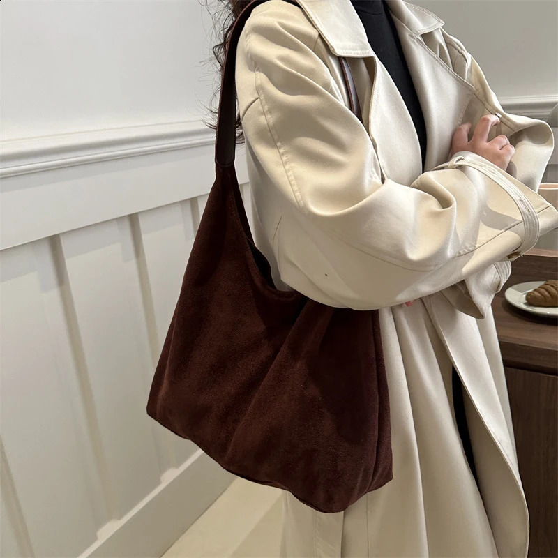 Vintage Womens Bag Large Capacity Suede Shoulder Bag Solid Color Simple n Casual Commuter Shopper Tote 251106