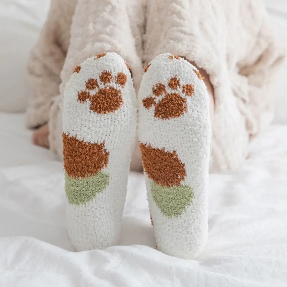 Fashion Women Cats Paw Socks Cute Funny Thick Coral Fleece Warm Socks Home Sleeping Indoor Floor Socks 251106