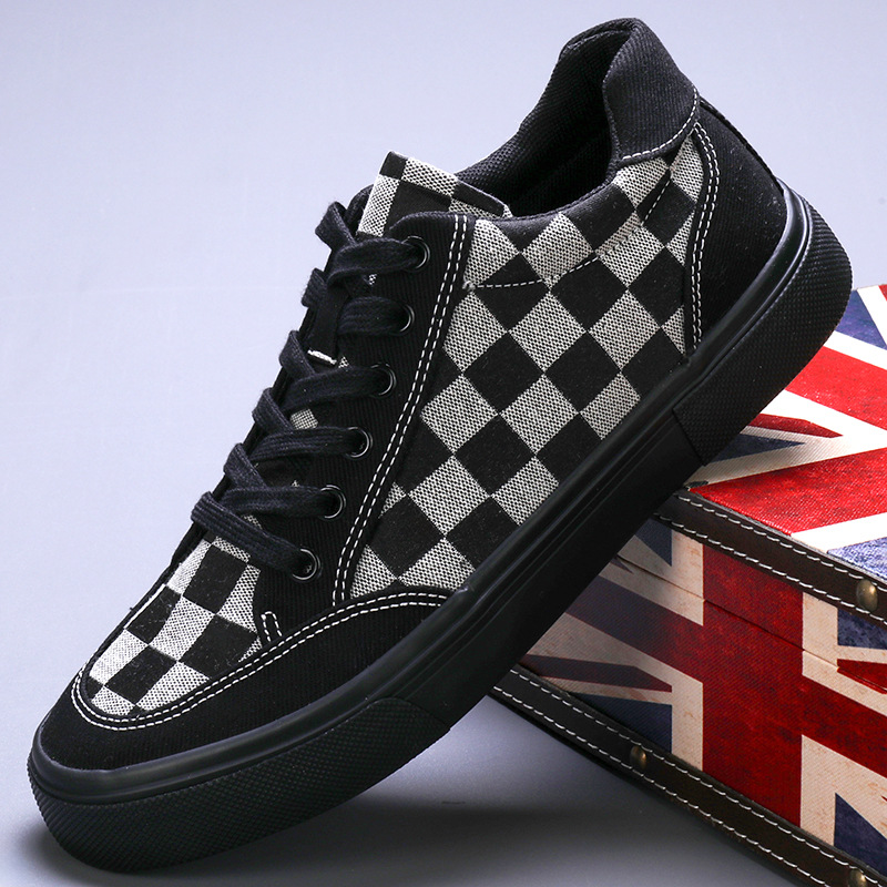New men's breathable black canvas shoes sports casual board shoes 2025