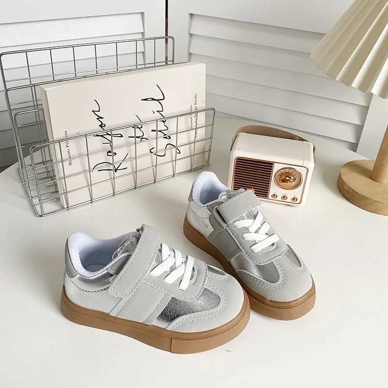 Girls Sports Shoes 2025 Spring/Autumn New Flat Bottom Non-slip Kids Casual Shoes Korean Version Simple childrens shoes 25-35 W251110