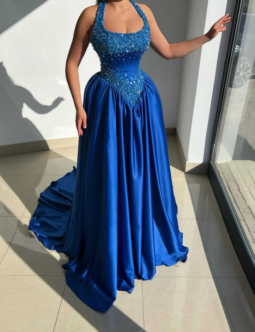 Princess Evening Dresses Halter Neck Sleeveless Beaded Crystal Prom Gowns Birthday Party Custom Made Vestidos De Novia