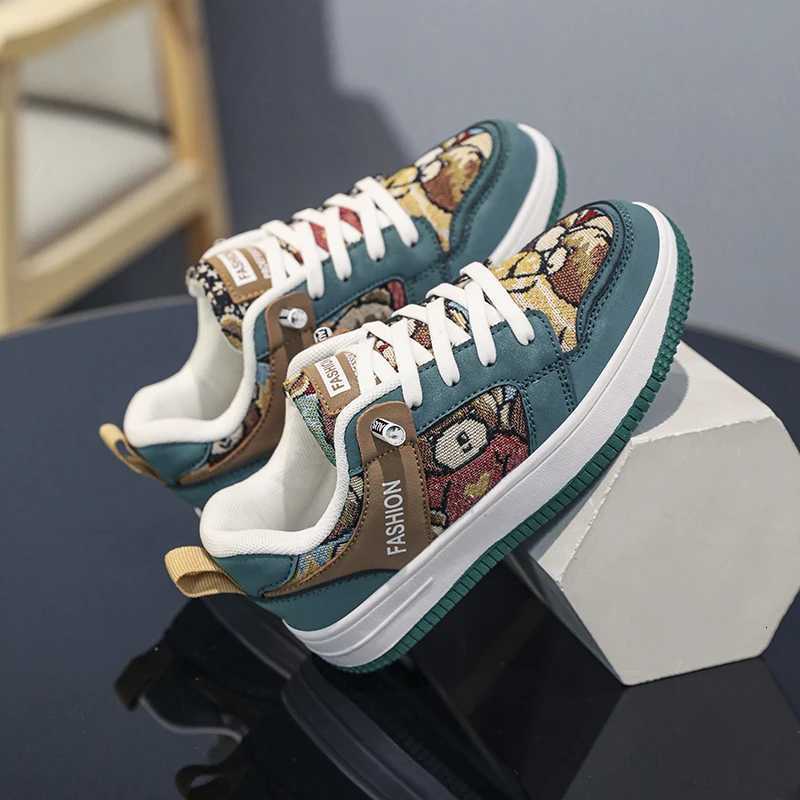 Boy niche original breathable canvas board shoes casual all-match thick soles non-slip primary school sports shoes tide W251110