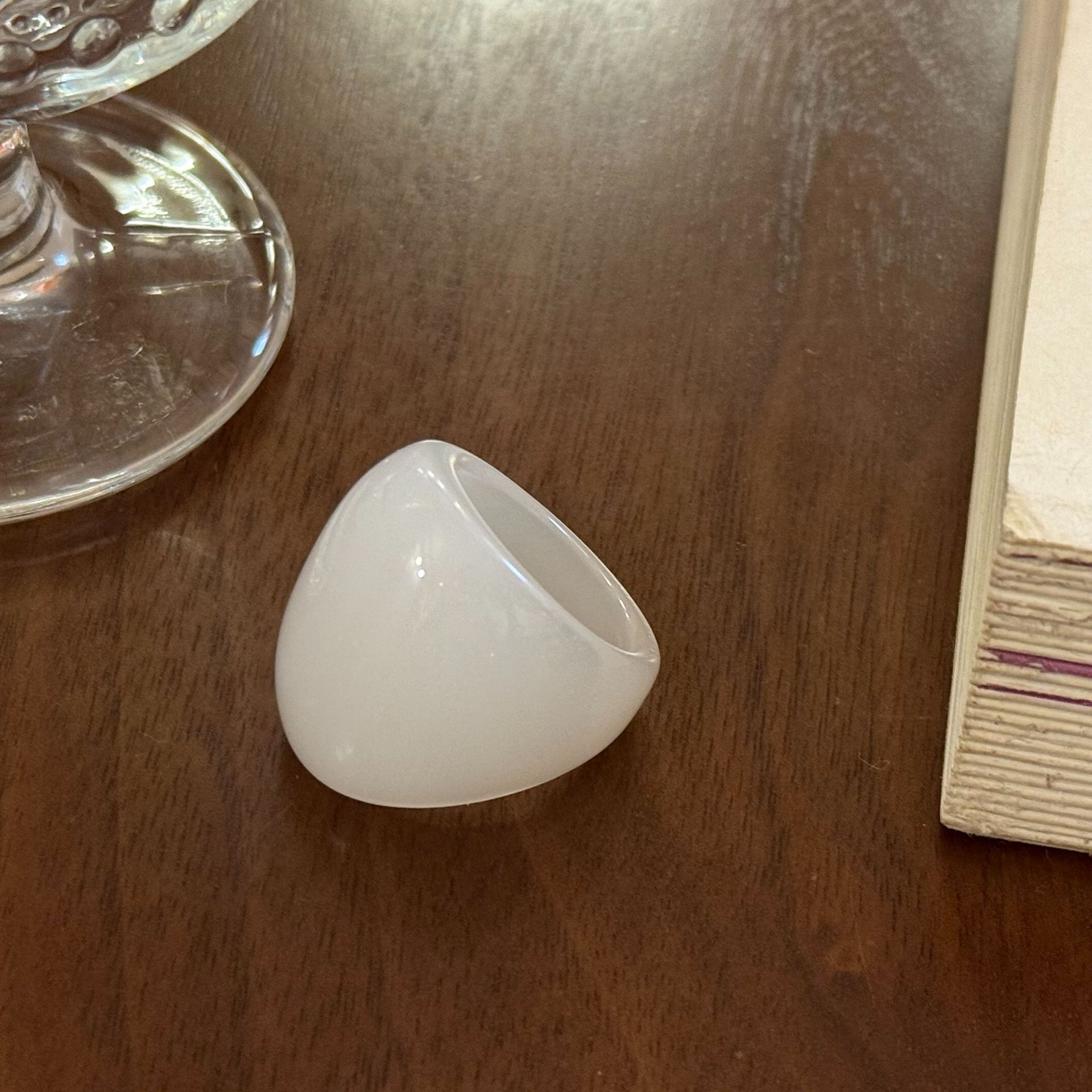 Korean Style Lace Direct Light Luxury Niche Design Sweet Cool Temperament Zircon Ins Ring Resin Designer Ring Vintage Ring Fashion Ring For Women