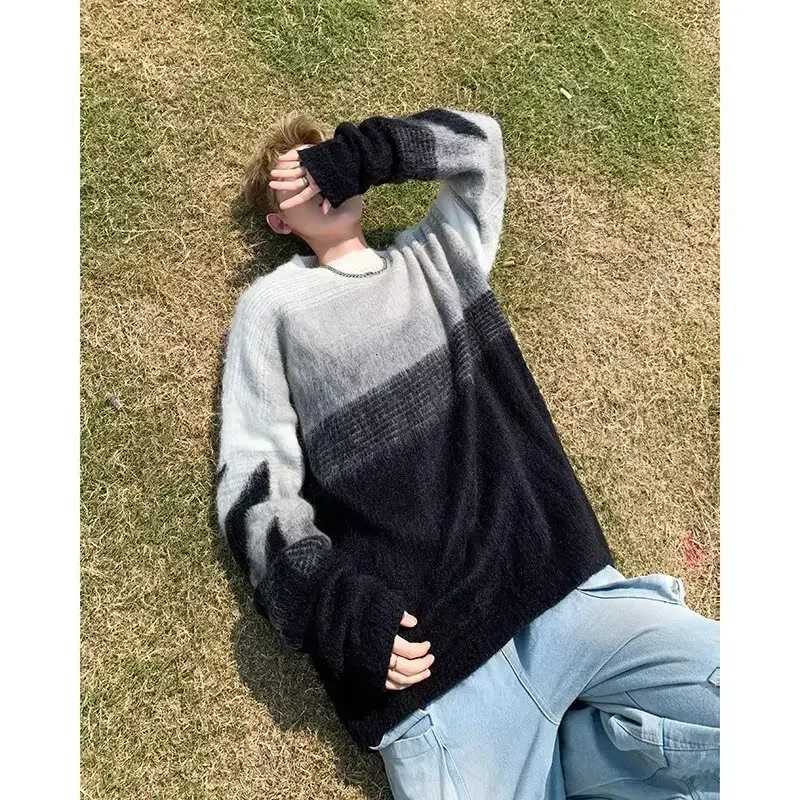 Fashion Loose Casual Knitted Sweater Unisex Autumn Winter Fashionable Versatile Lazy Style Couple Matching Crew Neck Pullover Top Y251110