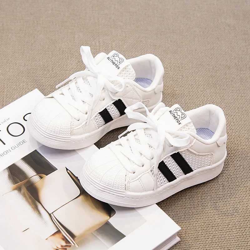 Childrens Sports Shoes Mesh Surface Breathable Board Shoes 2024 Spring and Summer New Girls LeisureT251110