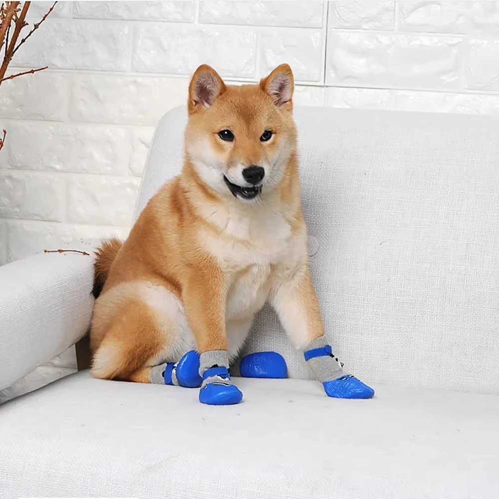 4 pieces/batch of winter warm dog socks anti slip rain boots waterproof dog Chihuahua dog shoes T2504010
