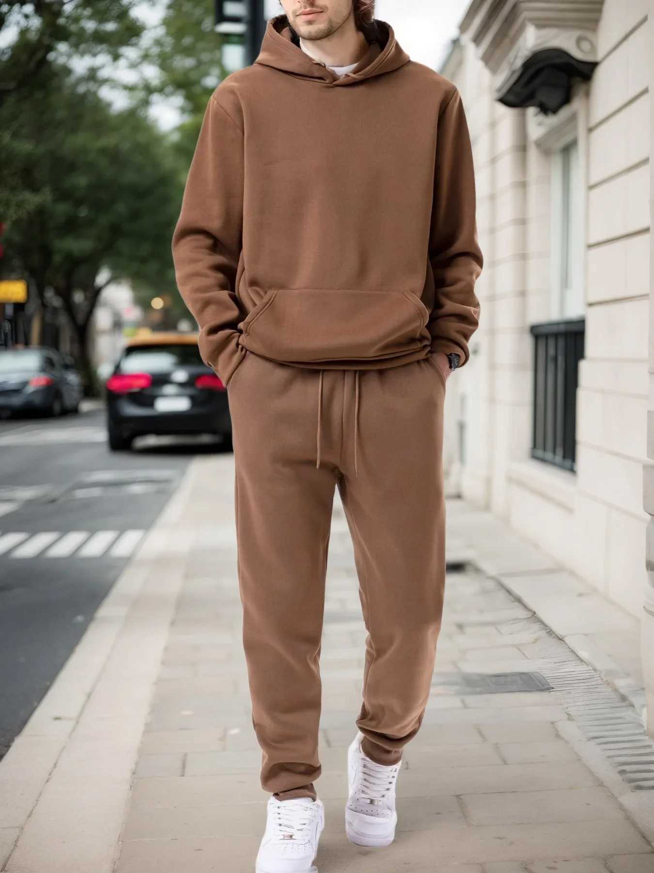 2025Mens Autumn and Winter Solid Color Hoodiejogging Pants Two-piece Set Fashionable Outdoor Casual Sportswear Mens Tracksuit W251110