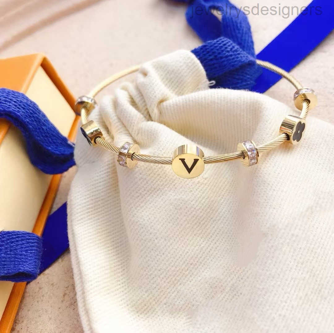 bracelet designer for woman leather bracelets men bracelet vintage top luxury print old flower jewelry designer bracelet outdoor