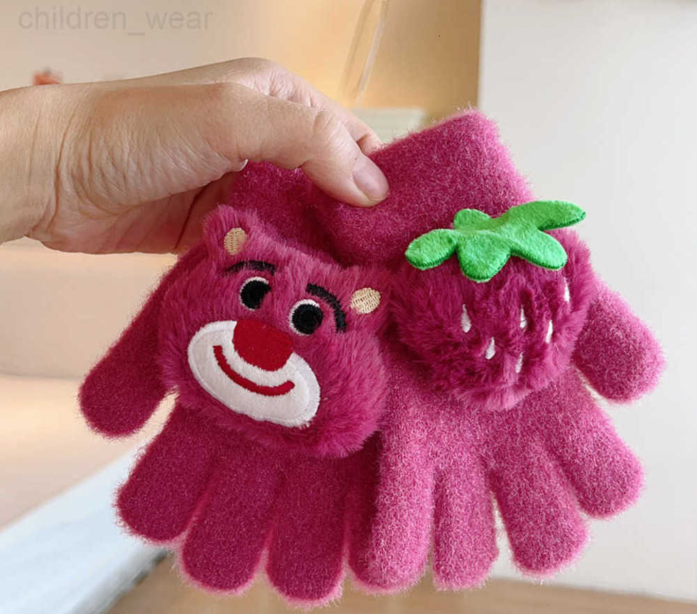Disney Super Cute Cartoon Plush Gloves for Children Winter Warm Strawberry Bear Kindergarten Kids Writing Ages 3-8 H251107