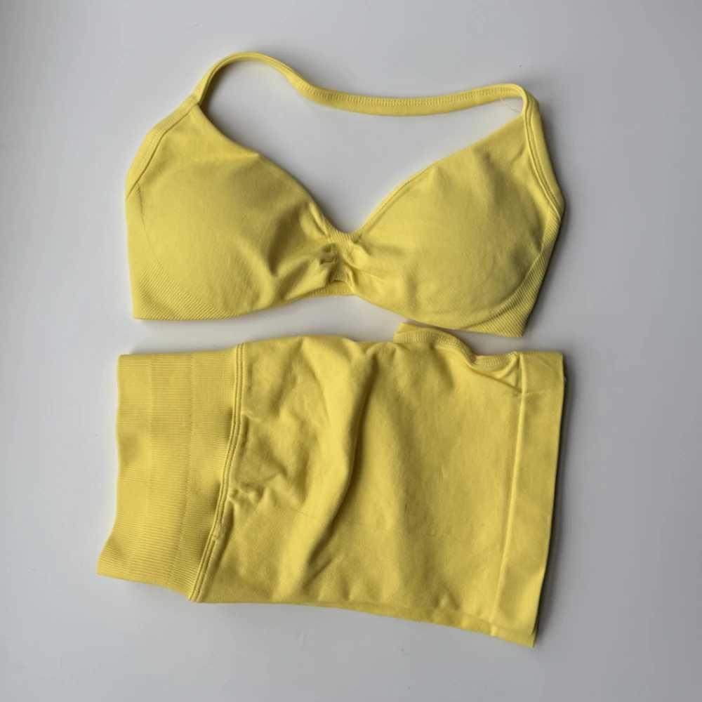 Impact Gym Set 2-piece Womens Strappy Bra Top Sport Scrunch Shorts Sportswear Seamless Clothing Set W250410