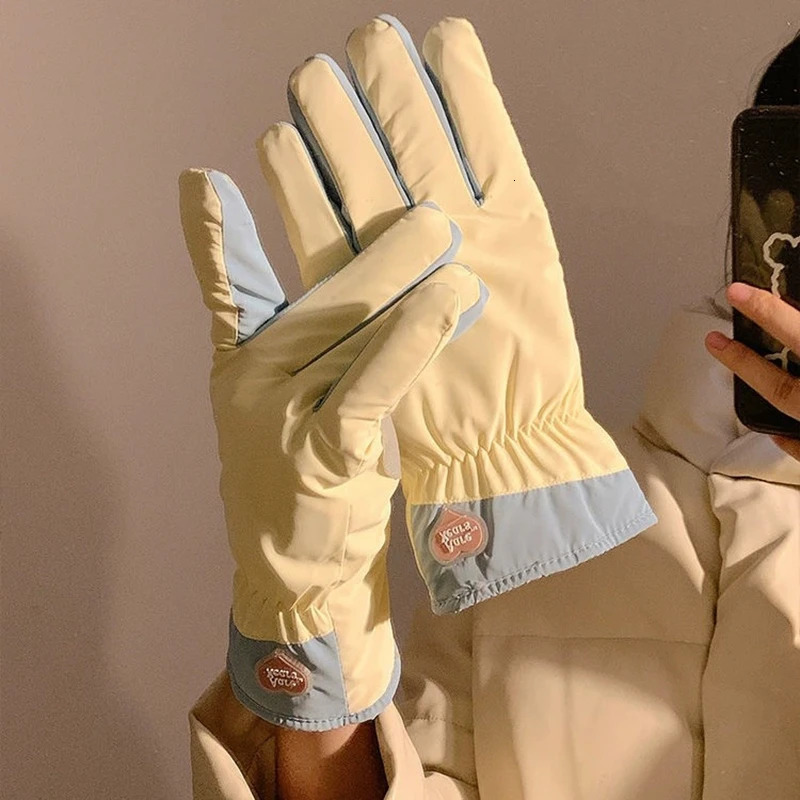 Winter Outdoor Sports Skiing Cycling Gloves Thickened Windproof Warm Gloves Students Girls Five-fingered Gloves Can Touch Screen 251106