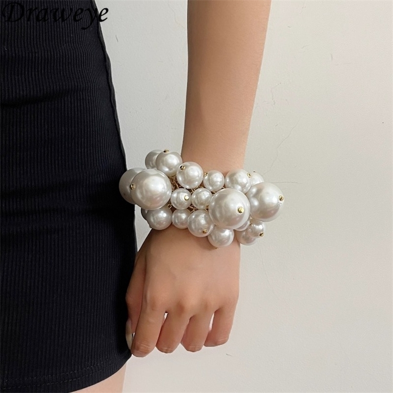 Draweye Hyperbole Pearls Cuff Bangles Jewelry Vintage Exquisite Irregular Bracelets for Women Fashion Elegant Pulseras Mujer 251131ww