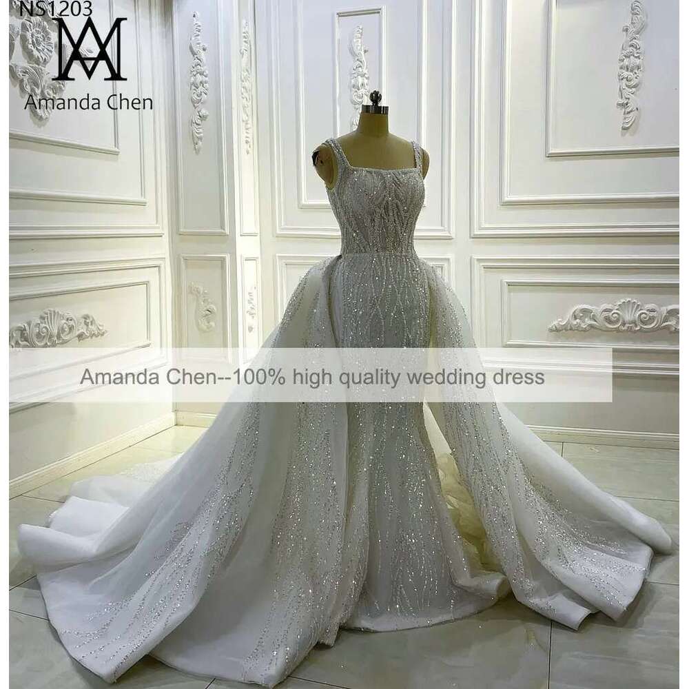 Customized AM1203 Removale Skirt Lace Appliqued Wedding Dress