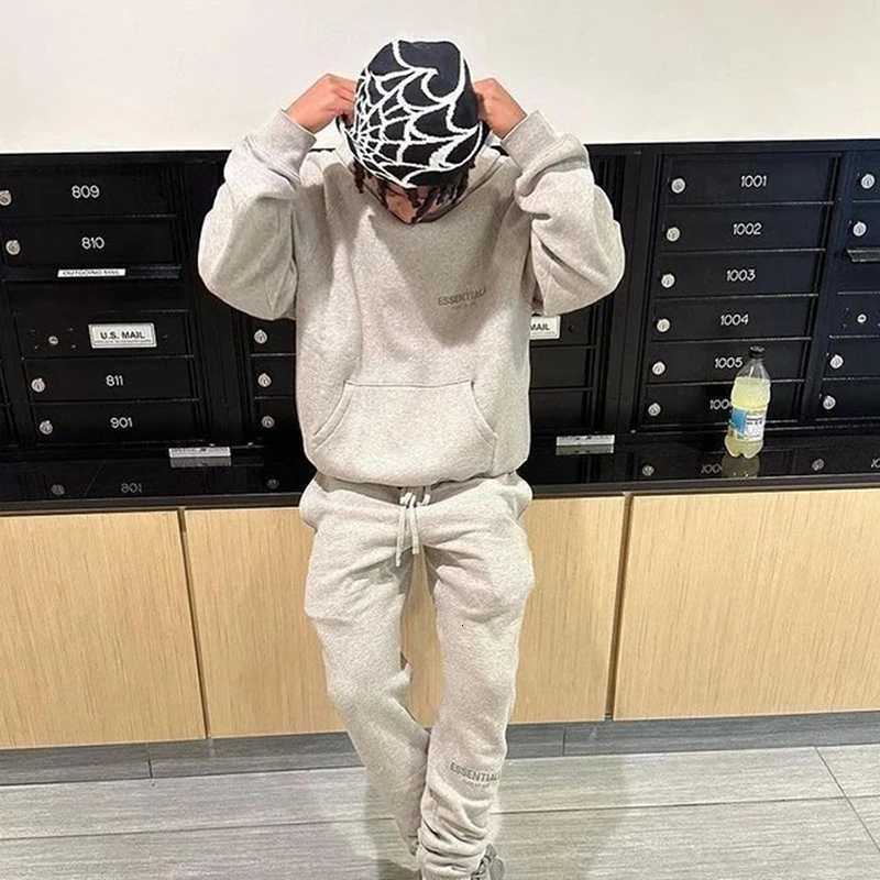 Fashion Hip Hop Cap Streetwear Punk Winter Knitted Hat Unisex Spider Web Jacquard Weave Warm Beanies For Men WomenXJ251110