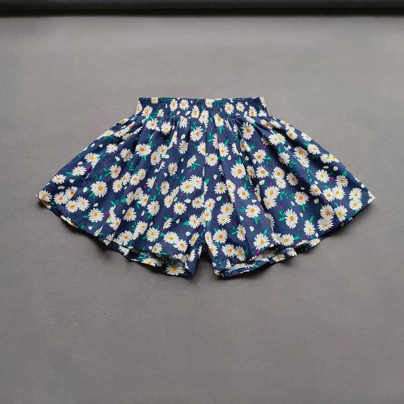 Baby girl flower Culottes summer sweet fashion childrens flower wide leg hot pants childrens mini shorts Z250410