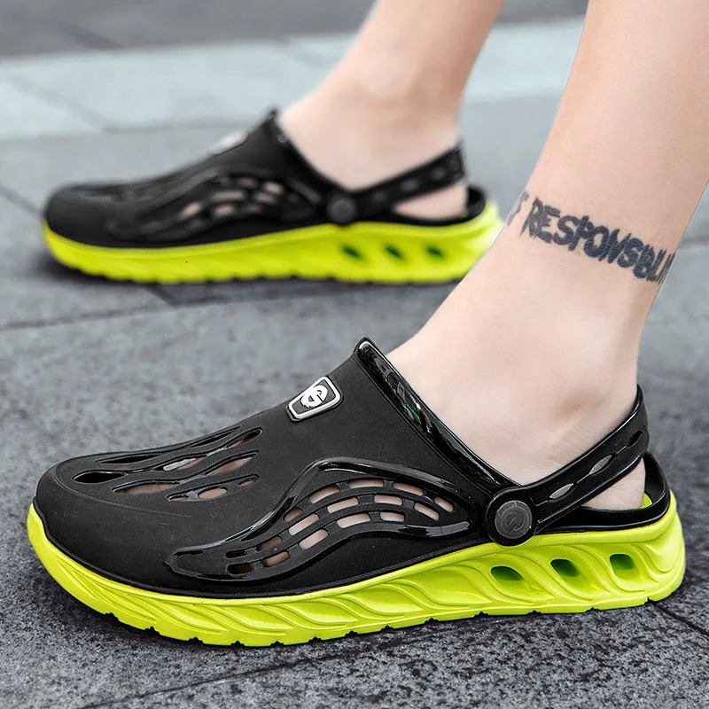Summer Beach Sandals Non slip Breathable Mens EVA Clogs Sandals Fashion Garden Hole Shoes Mens Flip Cover 250408