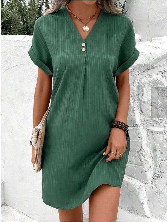 2023 New European and American Women's Fashion Amazon V-Neck Solid Color Pullover Comfortable Casual Button Dress