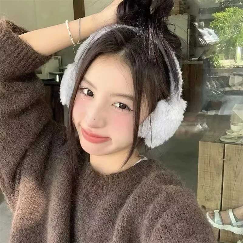 Y2K Star Fluffy Earmuffs Earplugs Cold Protection Women Ear Cover Keep Warm Solid Color Plush Earmuffs Cycling Accessories W251110