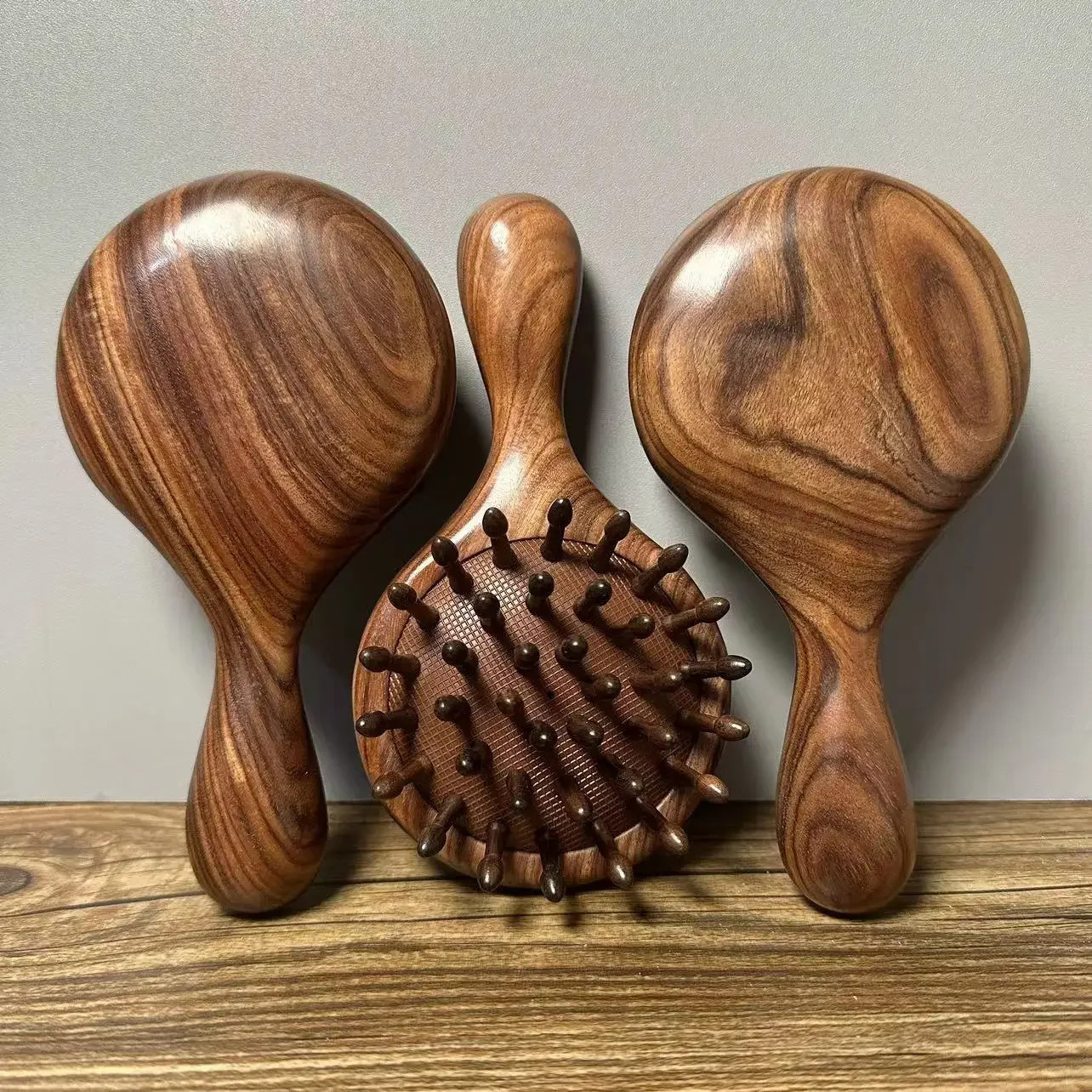 Natural Sandalwood Airbag Comb Premium Head Massage Anti-Hairloss Hairdressing Professional Comb for Men And Women 251107