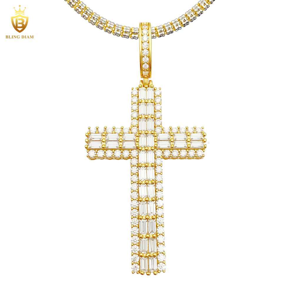 Hip Hop Jewelry 925 Sterling Silver Iced Out Baguette Moissanite Diamond Cross Pendant 2 Size