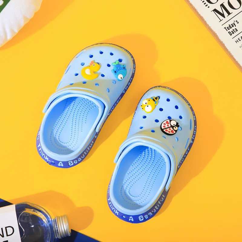 New Summer Boys and Girls Soft soled Sandals Anti slip Cute Breathable Hole Shoes Baby Sandals Flat Shoes Z250410