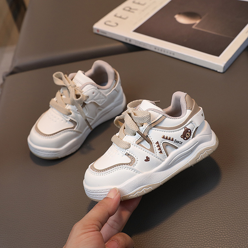 Kid Cute Bear Sport Board Shoes Children Anti Slip Sneakers Enfant Little Toddler Shoes Umshop Boy PU Leather Girl Casual Shoes Sizes 21 - 30 U0162