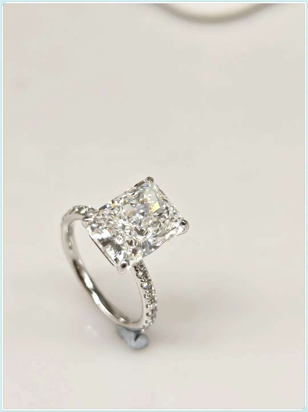 Real 18K gold diamond ring 5 Claredean Cut Lab Grow Diamond IGI Certificate Wedding diamond ring Female Factory wholesale
