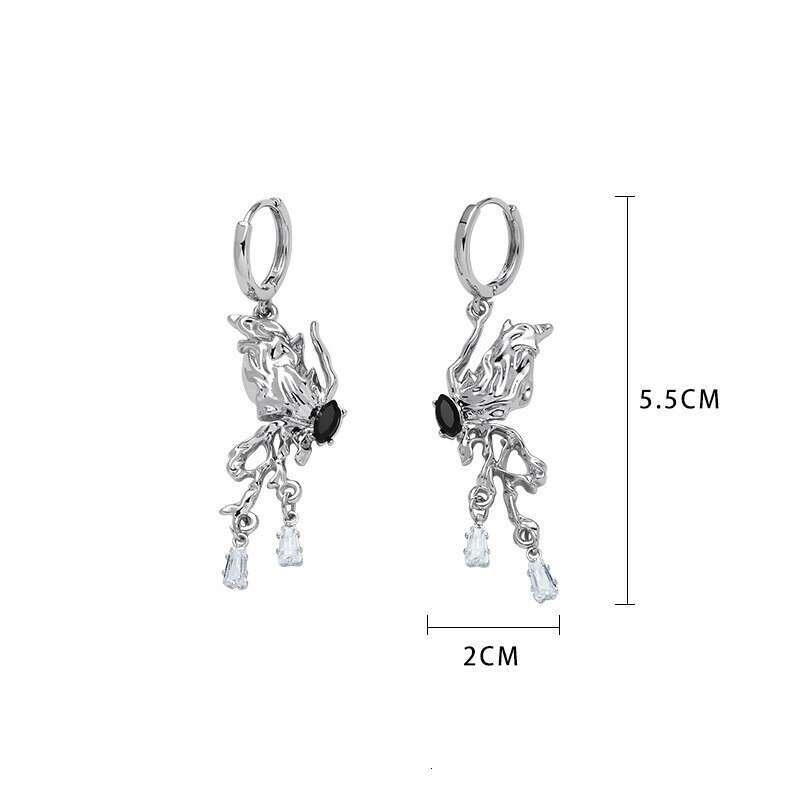 Butterfly for Women, Vintage Design, High-End Feel, 925 Silver Needle Studs, Minimalist Style, Exquisite and Unique Earrings Wholesale