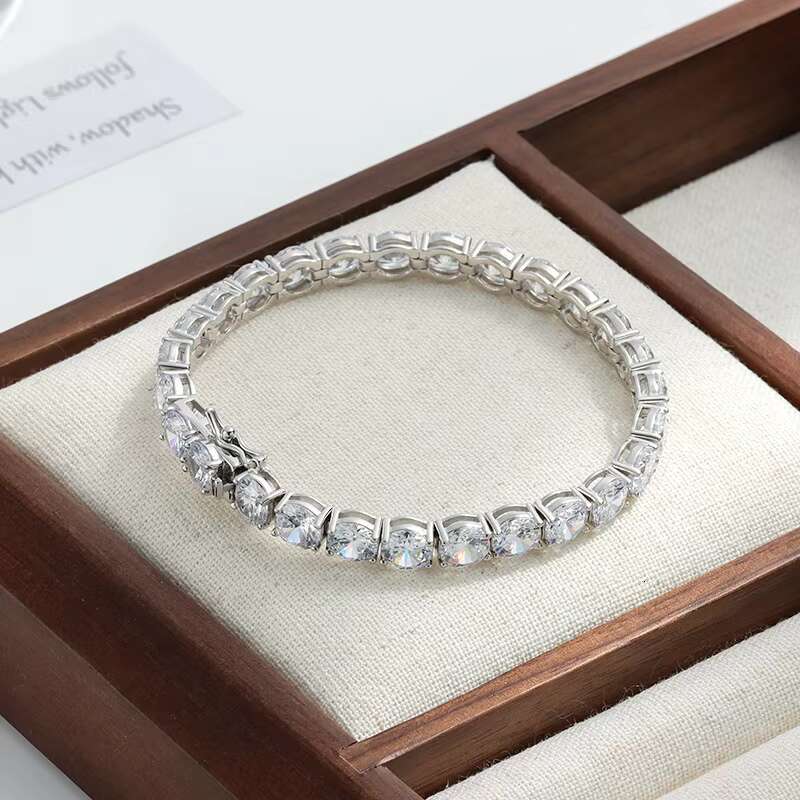 Handmade Charms Luxury Jewelry 925 Sterling Silver Moissanite 2mm Women Custom Bracelets