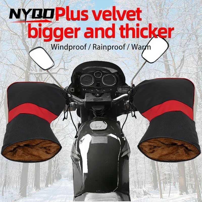 Motorcycle Handlebar Muffs Hand Protector Winter Windproof Waterproof Thickened Warm Thermal Mobile Handle Bar Cover Gloves S25118