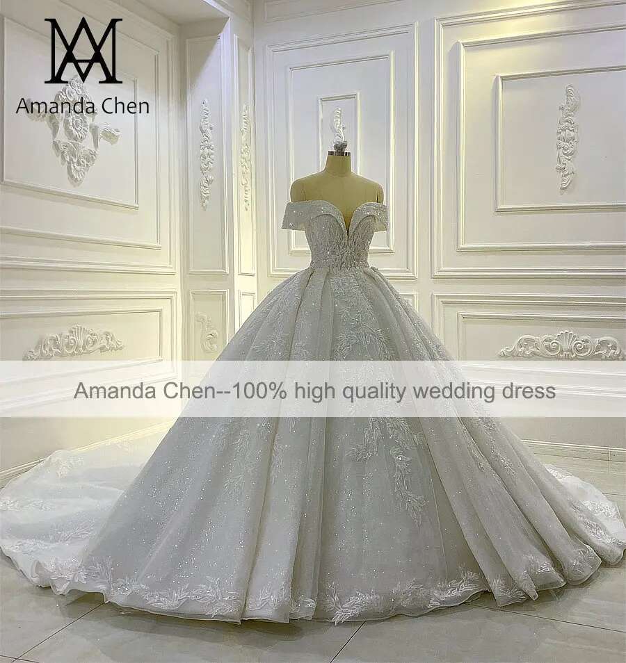 Customized AM972 High Quality Custom Made Off Shoulder Lace Applique Crystal Wedding Dress