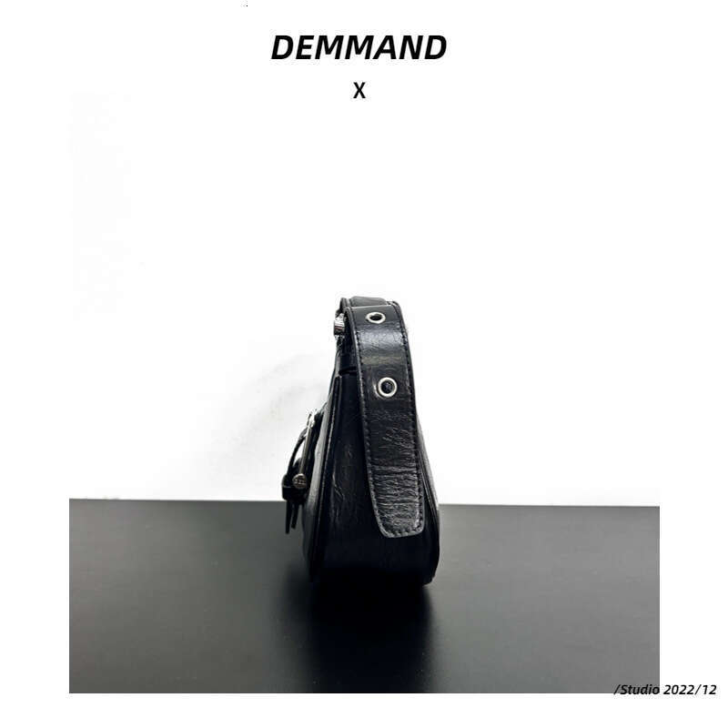 New Armpit With High-End Feel, French Stick Motorcycle Style Crossbody Bag, Bill Of Lading Shoulder Crescent Bag For Women