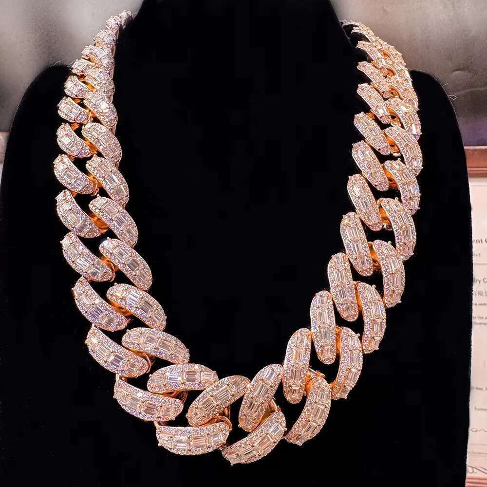 Rappers 20MM Iced Out Rose Gold Emerald Cut Moissanite Cuban k Mens Hip Hop Miami Chain