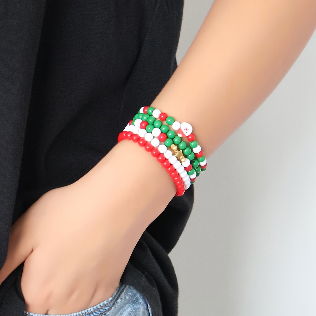 Christmas DIY Beaded Bracelet Kit - Red/Green/White Polymer Beads, Suitable for Jewelry, Keychain Pendants & Craft Accessories Fashion Gift