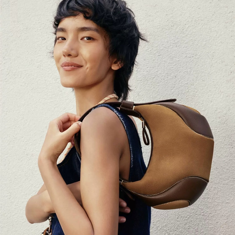 Winter New Luxury Handbag Underarm Bag Crescent Bag Designer Bag Women's Crossbody Bag Suede Leather Splicing Women's Shoulder Bag
