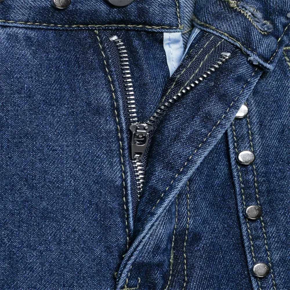 New womens clothing European and American style fashionable simple and versatile embroidered low waisted jeans C251110