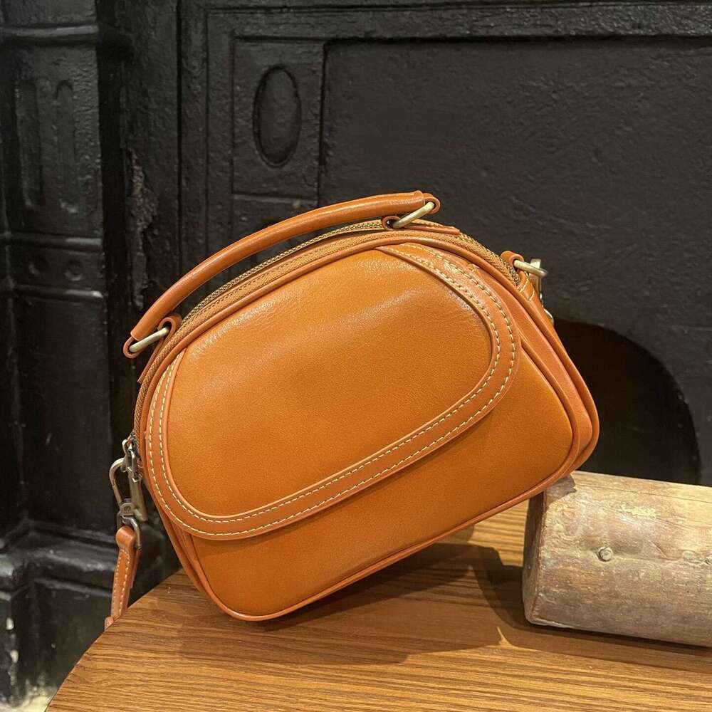 Top Layer Cowhide Single Shoulder Crossbody New Vintage Handbag For Women Fashionable Versatile Simple Small Round Bag High Quality