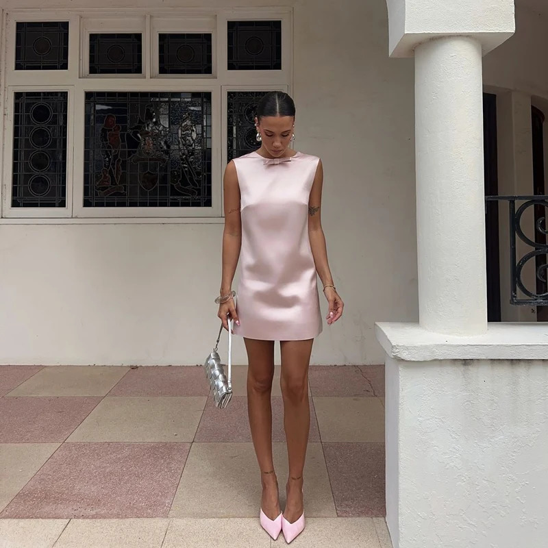 Tee Bow backless satin mini dress for women elegant and fashionable sleeveless patch work party dress for women solid mini dress for women 250403