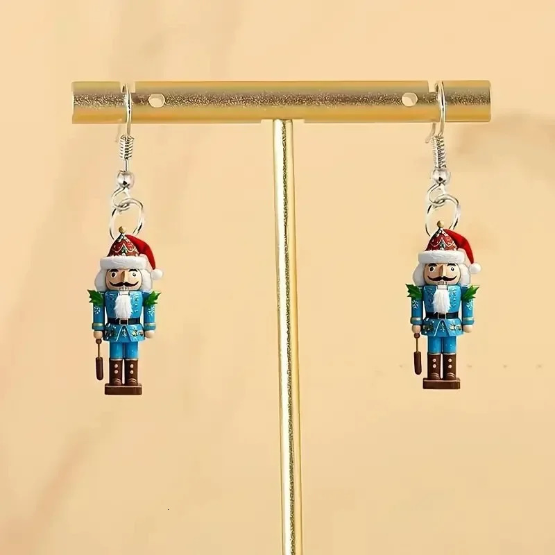 2D Flat Creative Christmas Nutcracker King Earrings for Women Party Dressing Wedding Dangle Earrings Girls Jewelry Gift 251031