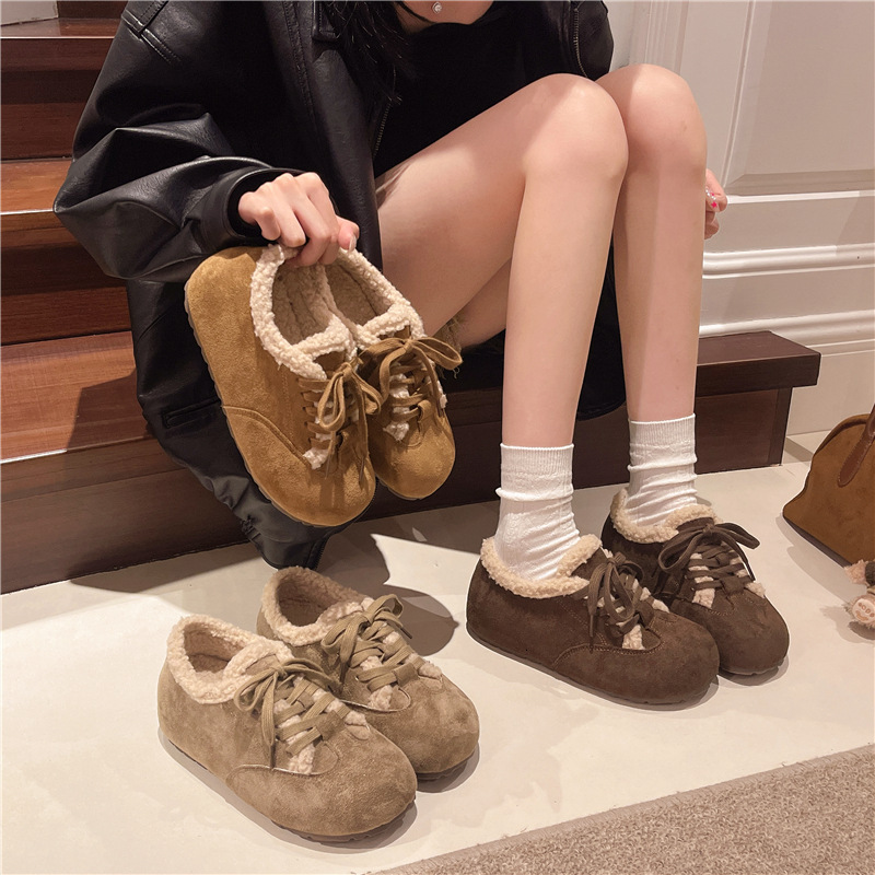 New flat angle lace up wool lined women's fashion shoes, winter retro casual designer soft soled woolen leather shoes, warm cotton shoes