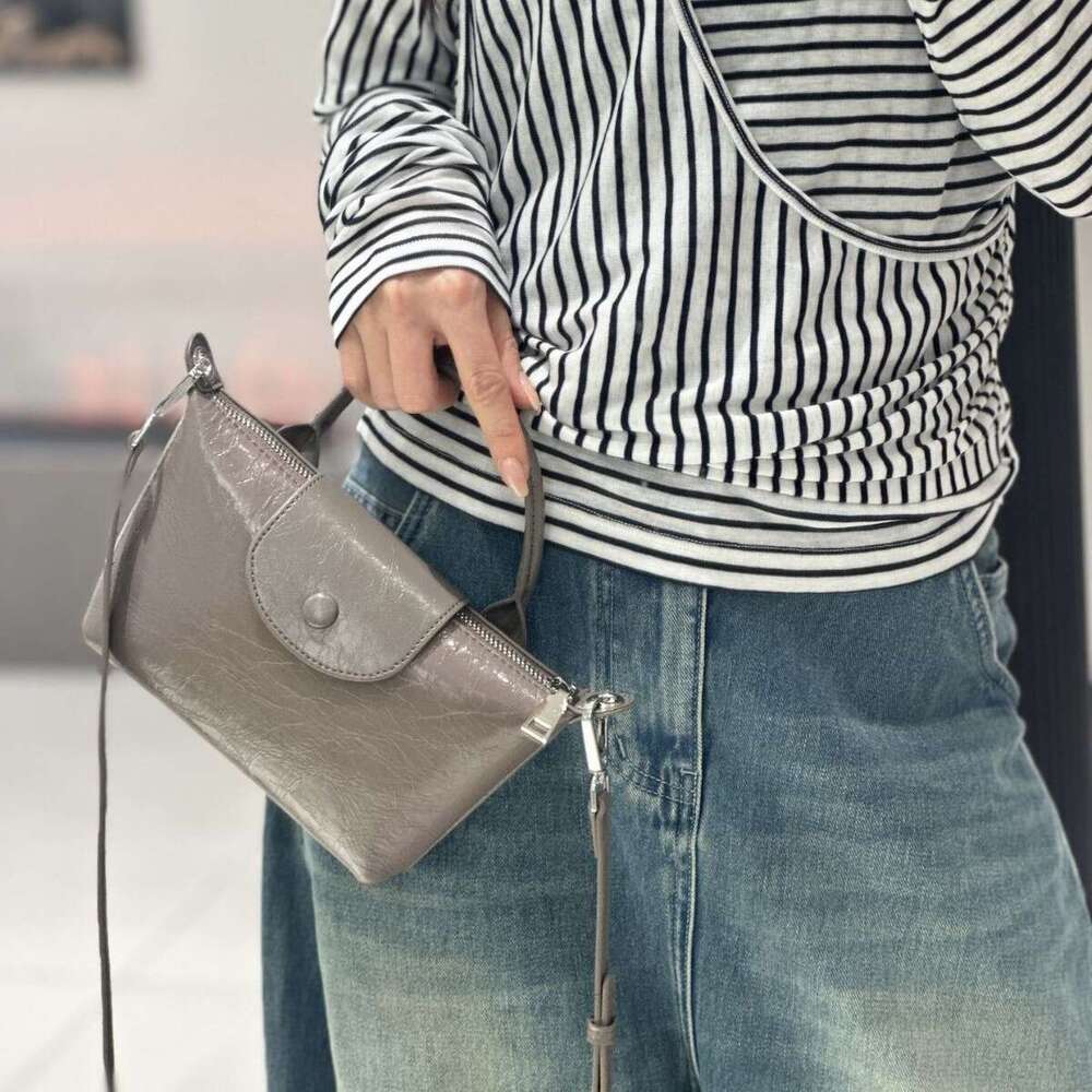 Leather Women S New Mini Dumpling Top Layer Cowhide Shoulder Crossbody Phone Bag Coin Purse High Quality