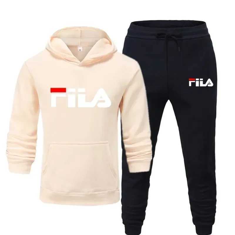 Mens hoodie set for autumn and winter hoodie and sweatpants set Hoodie with a pullover and fashionable trousers - two-piece p W251110