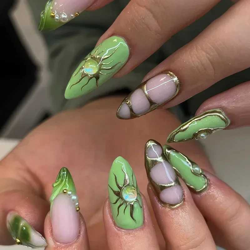 24Pc green cat eye French fake nail with 3D metal wire sun pressed on wearable short almond artificial nail W250410