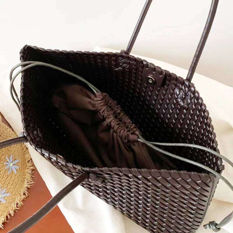 Hand Woven Tote Bags For Women Luxury Designer Handbags Purses 2025 New In PU Cross Weaving With Inner Pocket Underarm Shoulder