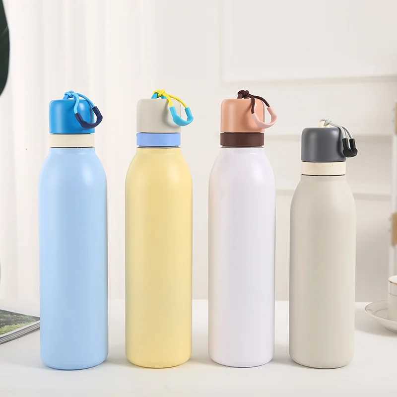 Fashionable cup 304 Stainless Steel Insated g 18/24OZ Outdoor Sports Water Bottle Portable Carrying g Large Capacity Travel Cup Y251110