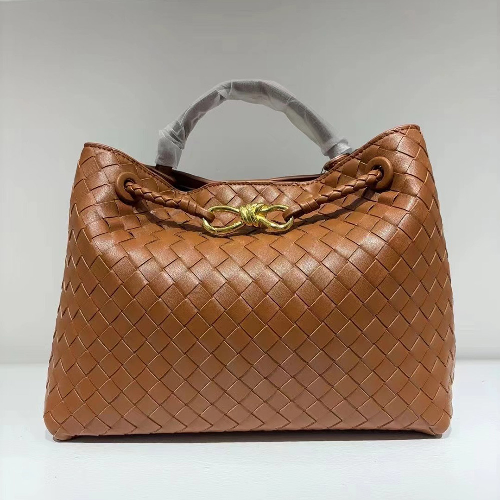 Designer Vintage Woven Craft Designer Handbag Handbag Fashion Commuter High-end Feel Women's Bag Single Shoulder Crossbody Large Bag