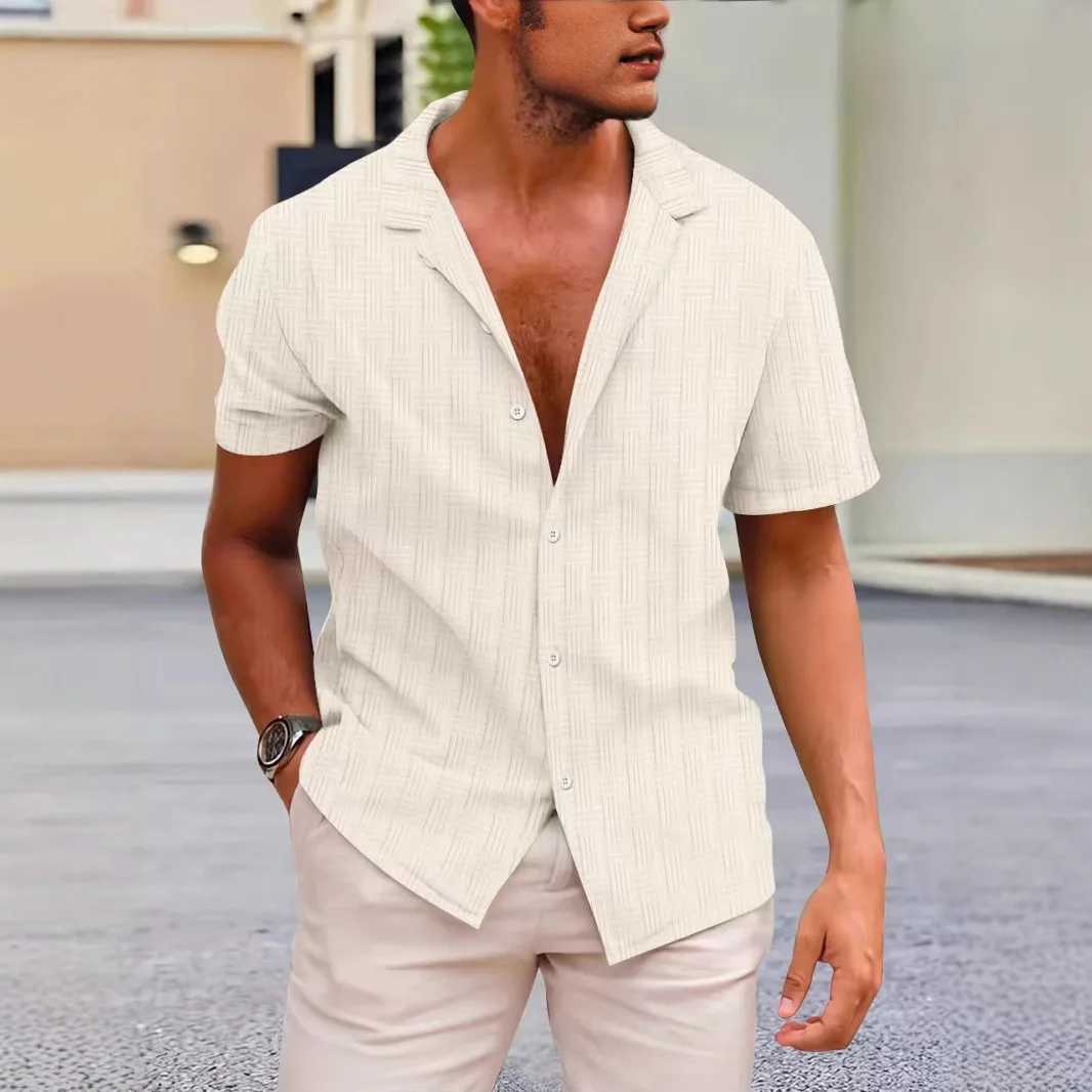 Summer new casual short sleeved shirt fashion trend solid color lapel jacquard short sleeved sports button top X250410