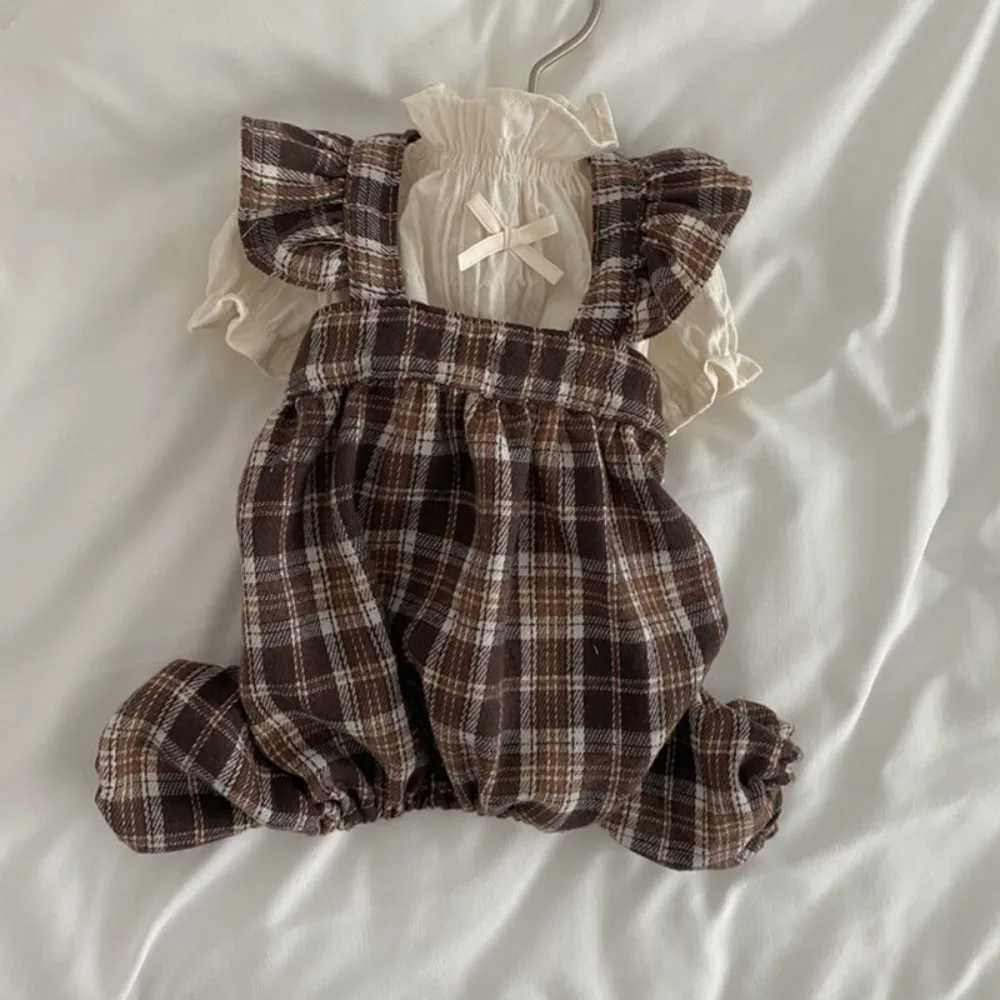 Retro Pet Plaid Strap Skirt Breathable Thin Design Dog Vest Dresses Flying Sleeve Soft Cat Plaid Pleated Shirt For Puppy Kittens J251110